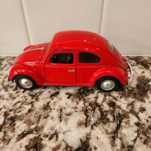 Volkswagen Beetle Bug Model Car 6 inches long WOB VW55 1:24 1955 die cast metal